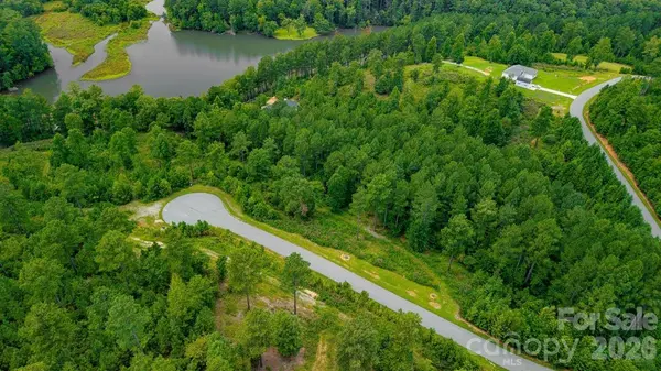 2198 Inlet Shore RD NE #28, Connelly Springs, NC 28612