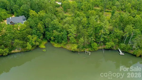 2198 Inlet Shore RD NE #28, Connelly Springs, NC 28612