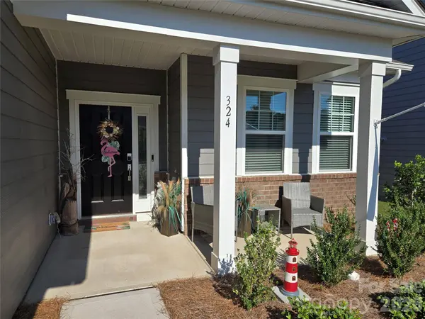 324 Sunharvest LN, Indian Trail, NC 28079