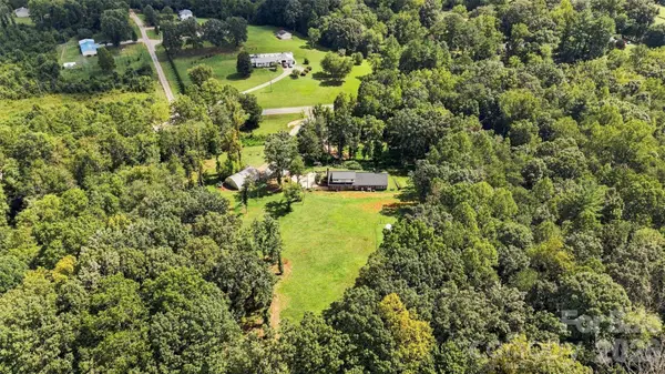 1732 Paul Payne Store RD, Taylorsville, NC 28681