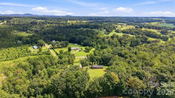 1732 Paul Payne Store RD, Taylorsville, NC 28681