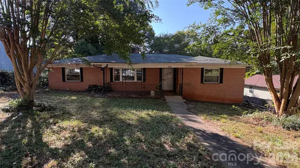 506 Whisnant ST