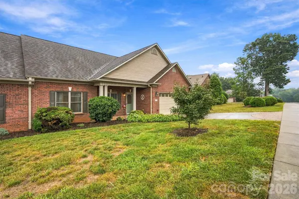 808 3rd ST NE, Conover, NC 28613