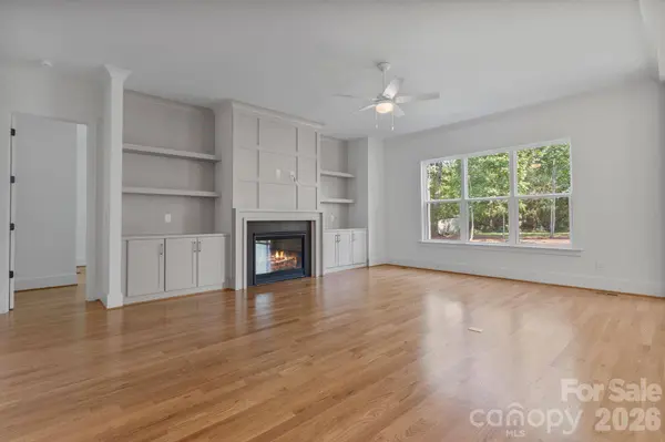 80 42nd Avenue DR NW, Hickory, NC 28601