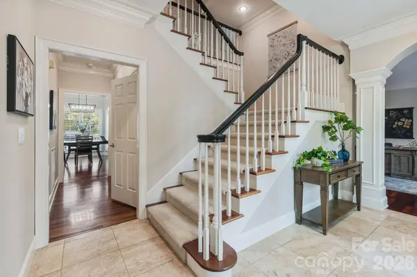 815 36TH Avenue PL NW, Hickory, NC 28601