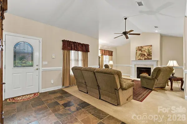 808 3rd ST NE, Conover, NC 28613