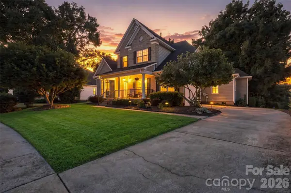 1550 Valhalla DR, Denver, NC 28037