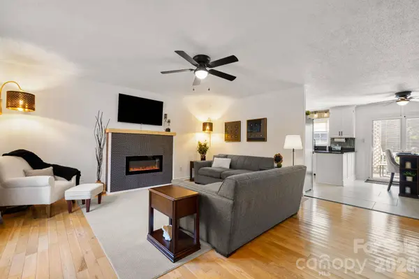 237 Scotts Creek RD, Statesville, NC 28625