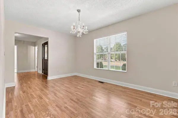 3656 Woodgreen DR, Lincolnton, NC 28092