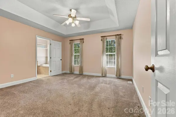 3656 Woodgreen DR, Lincolnton, NC 28092
