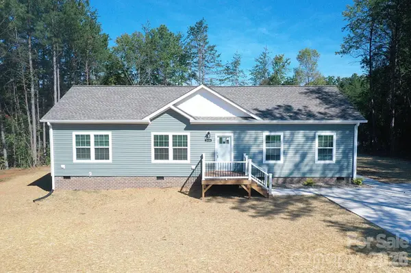 2026 Windigo ST, Newton, NC 28658
