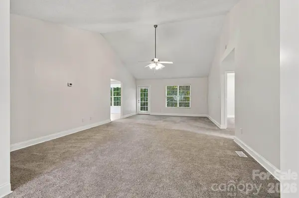 3656 Woodgreen DR, Lincolnton, NC 28092