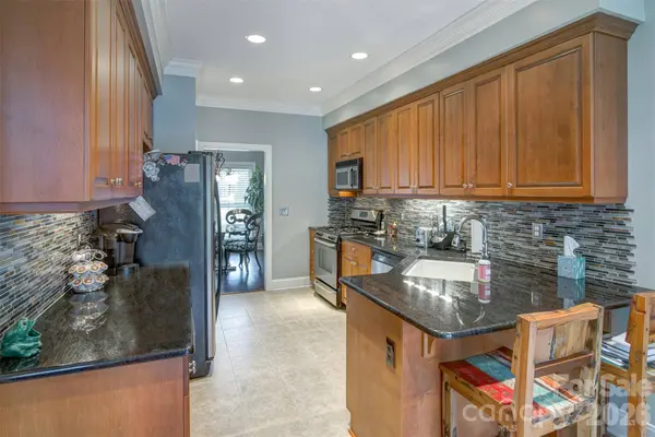 149 42nd Avenue DR NW, Hickory, NC 28601
