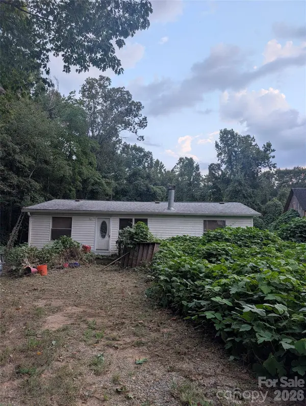 5732 Daybrook CT, Stanley, NC 28164