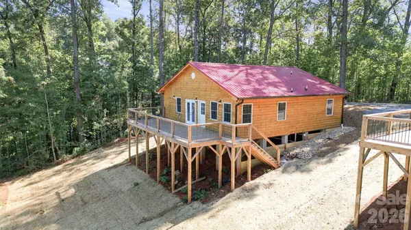 3530 Dogwood LN, Morganton, NC 28655