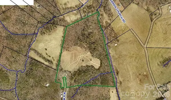 2818 M And M DR, Vale, NC 28168