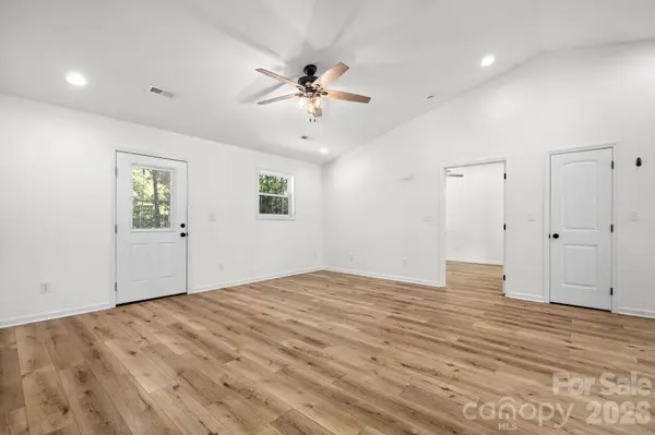280 Haven Ridge LN, Marion, NC 28752