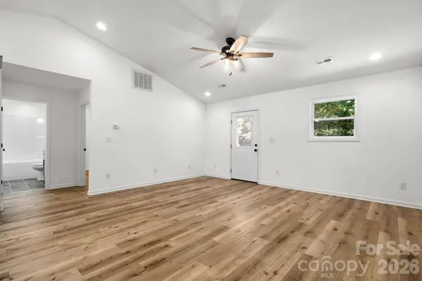 280 Haven Ridge LN, Marion, NC 28752