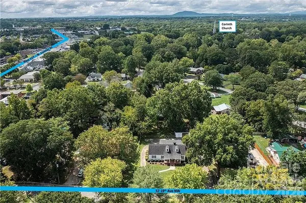 57 19th AVE NW, Hickory, NC 28601