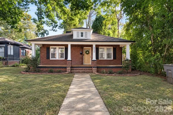 2232 Wilmore DR, Charlotte, NC 28203