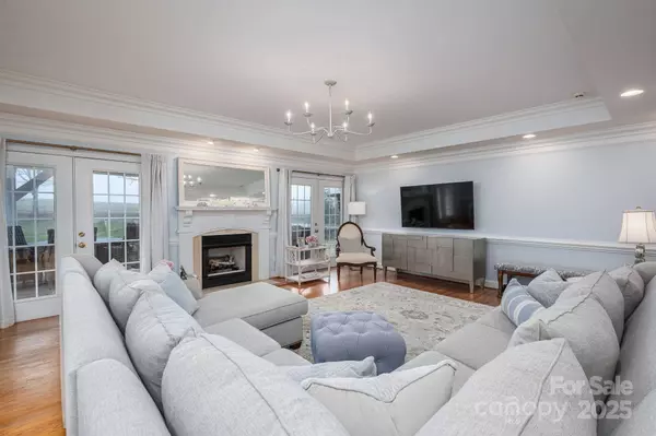 3578 Savannah LN, Claremont, NC 28610