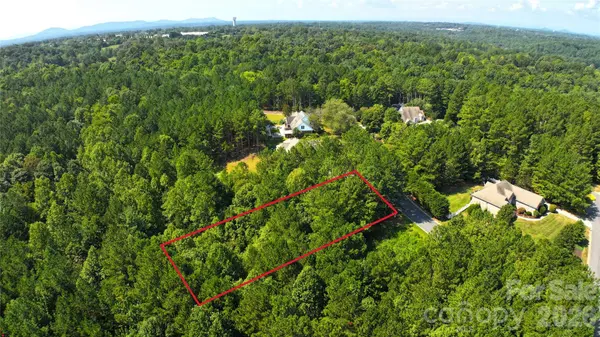 104 Gunpowder View CIR, Granite Falls, NC 28630
