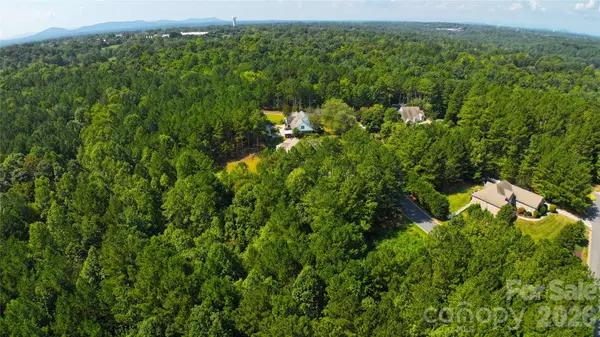 104 Gunpowder View CIR, Granite Falls, NC 28630