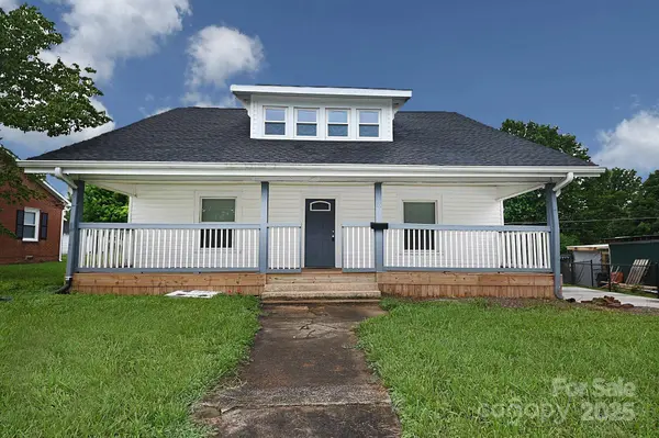 106 Virginia ST SW, Lenoir, NC 28645