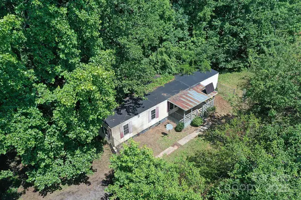 2334 Rainbow Heights CIR, Lenoir, NC 28645