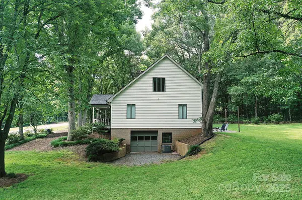 5643 Wesley ST #62-65/A, Hickory, NC 28601