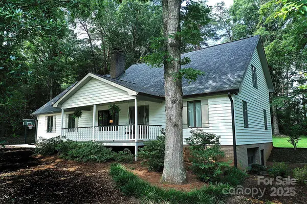 5643 Wesley ST #62-65/A, Hickory, NC 28601