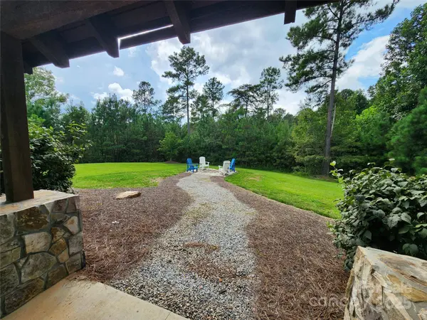 00 Waters Edge AVE #4, Granite Falls, NC 28630