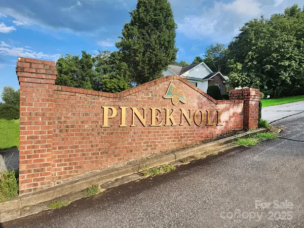 0 Pineknoll DR #31, Hickory, NC 28602
