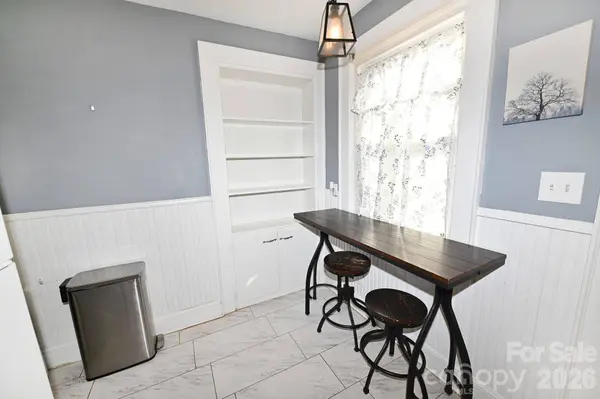 614 S Ashe AVE, Newton, NC 28658