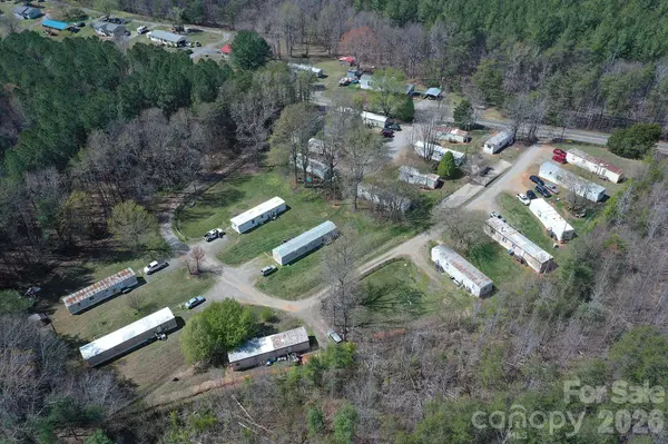 5873 Jenkins RD, Morganton, NC 28655