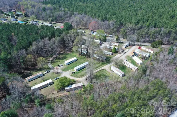 5873 Jenkins RD, Morganton, NC 28655