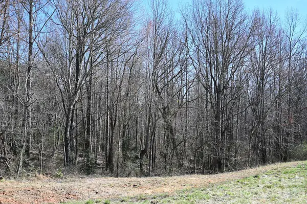 1188 Camp Creek RD, Hickory, NC 28602