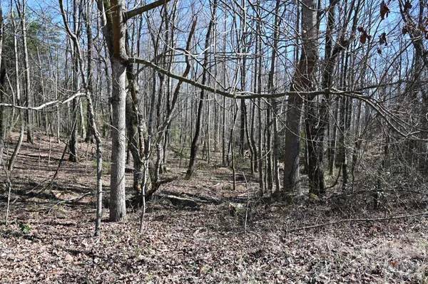 1188 Camp Creek RD, Hickory, NC 28602