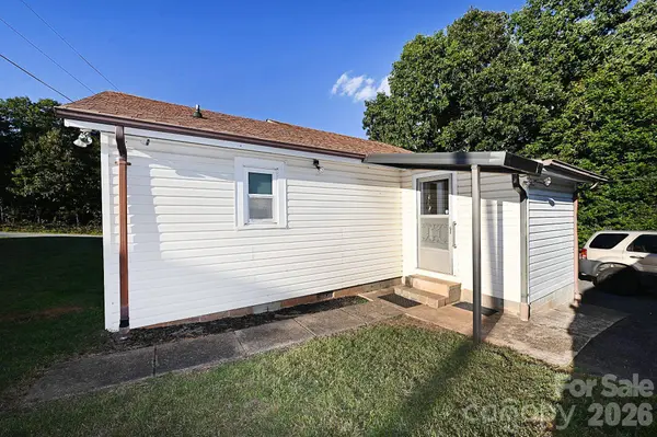 4173 Fork AVE, Hickory, NC 28602