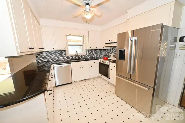 7320 Old Laurel RD, Hickory, NC 28168