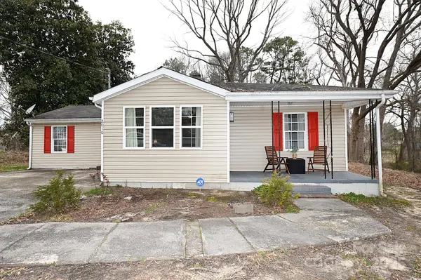 2010 Simmons ST, Gaston, NC 28052