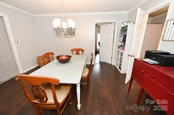 2010 Simmons ST, Gaston, NC 28052