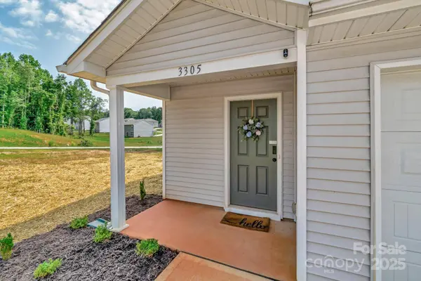 3305 Rian DR #18, Lenoir, NC 28645