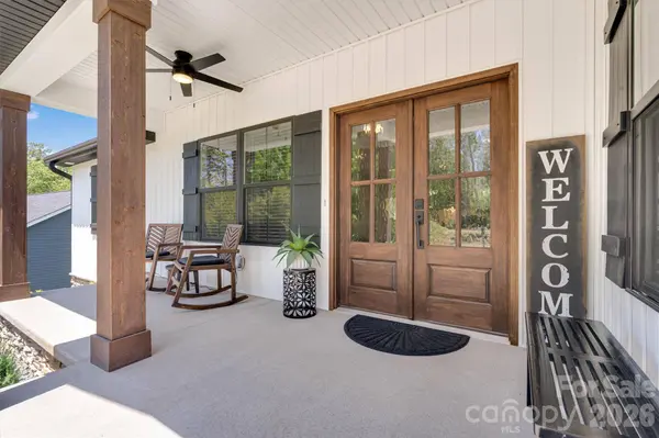 1203 Summerhill ST SW, Lenoir, NC 28645
