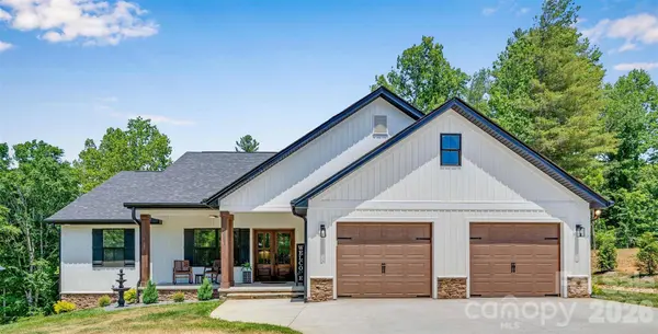 1203 Summerhill ST SW, Lenoir, NC 28645