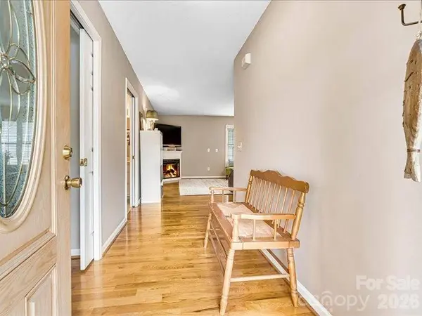 1284 Wexford Village CIR NE #31, Lenoir, NC 28645