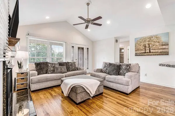 7412 W NC 10 HWY, Vale, NC 28168