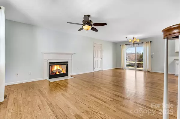 3485 Overbrook DR, Conover, NC 28613