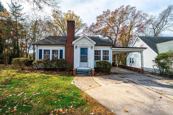 538 Salisbury RD, Statesville, NC 28677