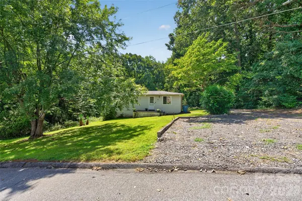314 22nd Street CT SE, Hickory, NC 28602